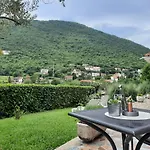 & Mikleus Mošćenička Draga