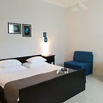 & Mikleus * Mošćenička Draga