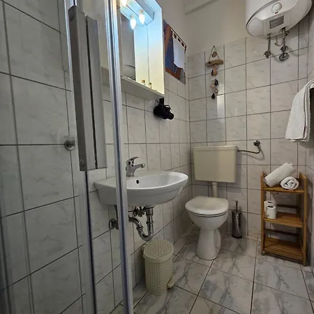 Apartments & Rooms Mikleus Apartment *