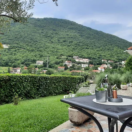 & Mikleus Mošćenička Draga