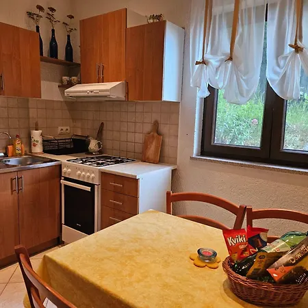 & Mikleus דירה *