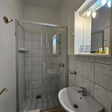 Apartament & Mikleus