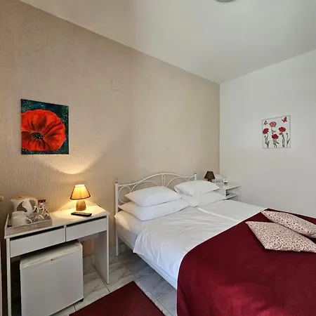 Apartments&rooms Mikleus * Mošćenička Draga