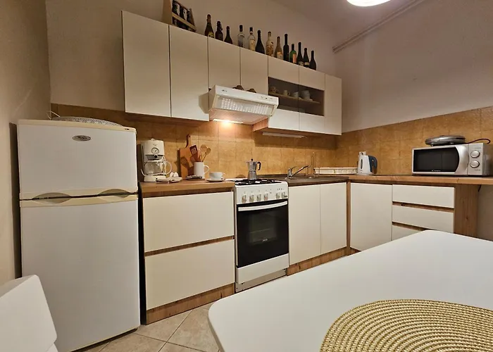 Apartments & Rooms Mikleus * Mošćenička Draga